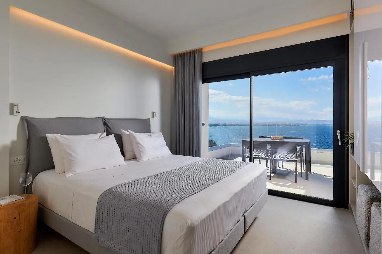 Pachnes Luxury Apartments - Heated Pool, Sea View Kounoupidhianá