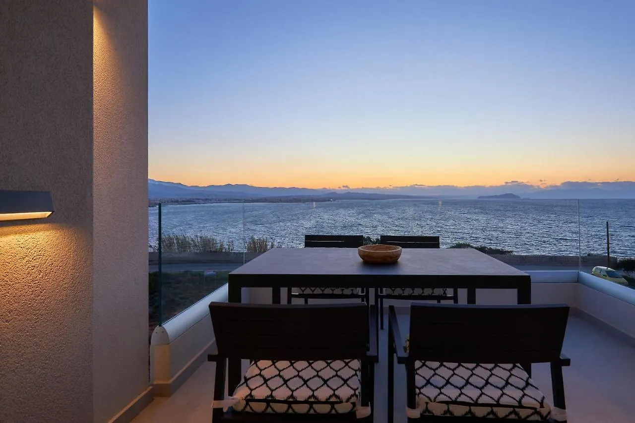 Pachnes Luxury Apartments - Heated Pool, Sea View Kounoupidhianá