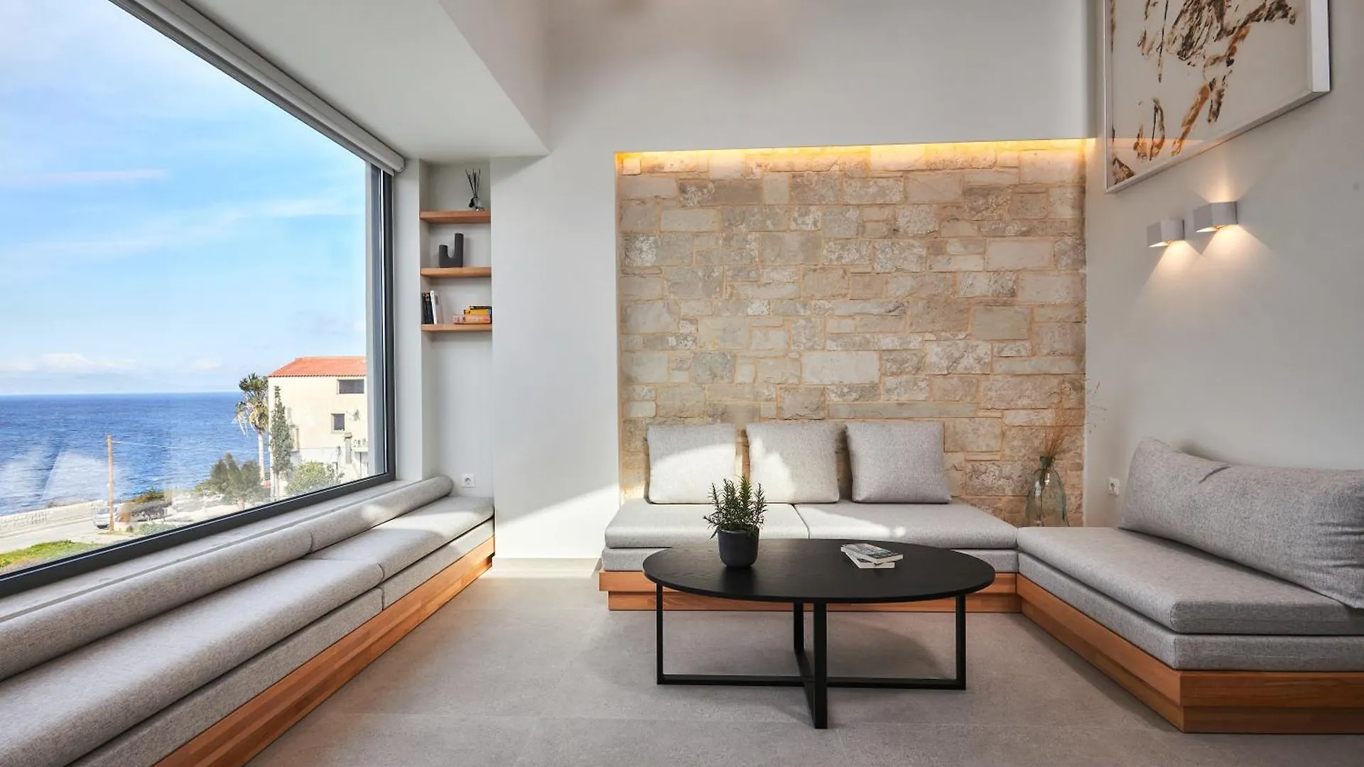 Pachnes Luxury Apartments - Heated Pool, Sea View Kounoupidhianá